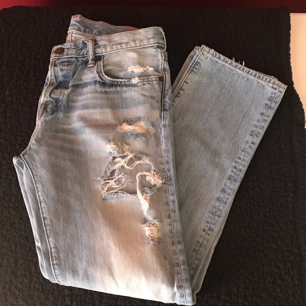 Men’s Ripped Jeans - Picture 2 of 3